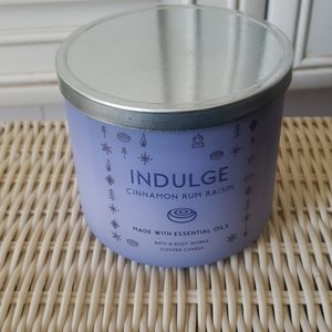 DISCONTINUED Bath and body works candle